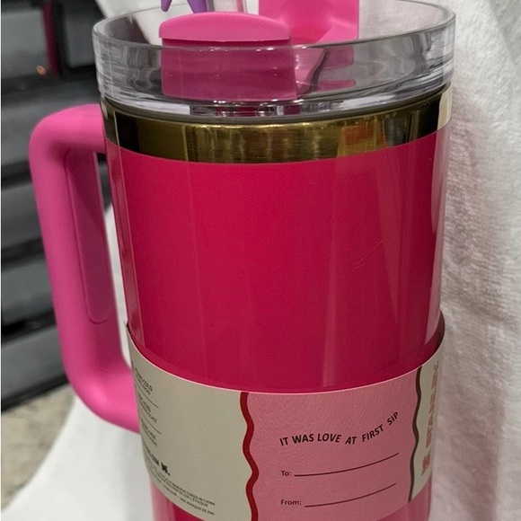 Stanley Vibrant Pink Quencher Tumbler Valentines 40 oz - Picture 6 of 10